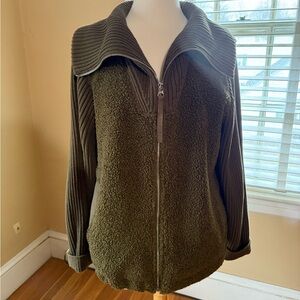 Olive Green Sherpa Jacket by Varley